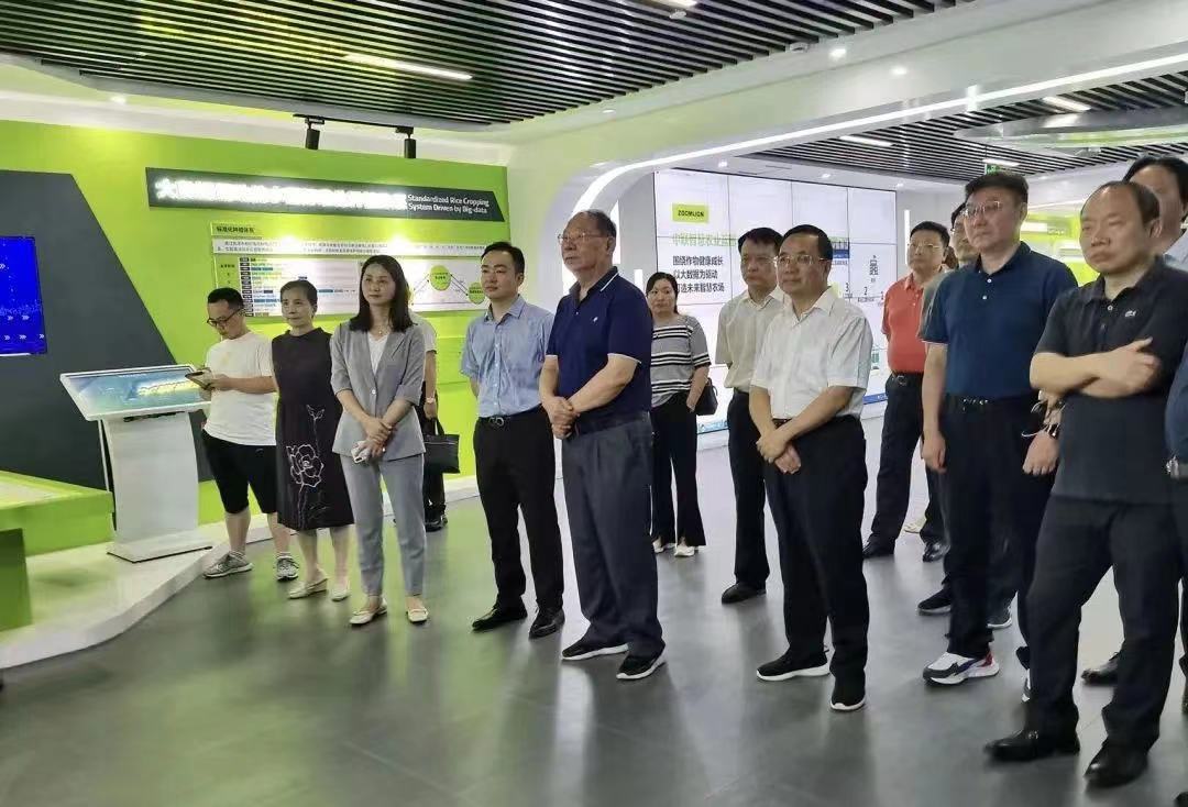 省政协农业界委员来芜调研